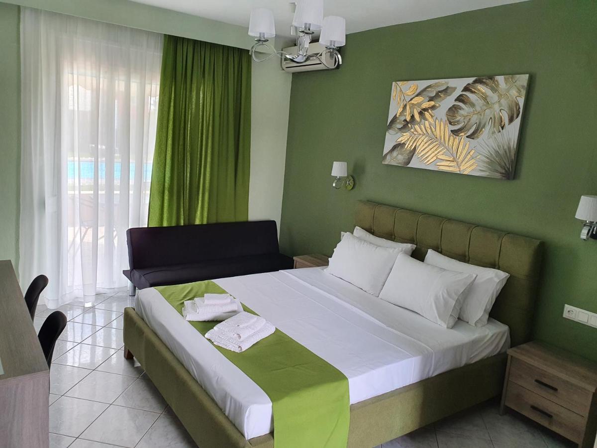 Mente Libre Apartment Nea Plagia Ngoại thất bức ảnh