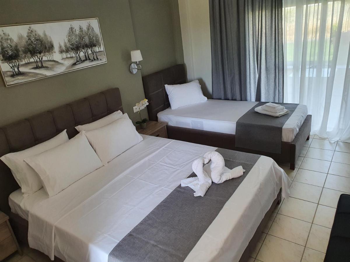 Mente Libre Apartment Nea Plagia Ngoại thất bức ảnh